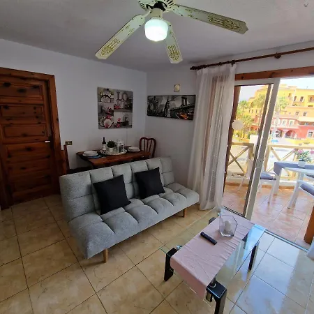 No 1 Only 100 Meters To Beach, Heated Pool, Wifi, Balcony * Arona (Tenerife)